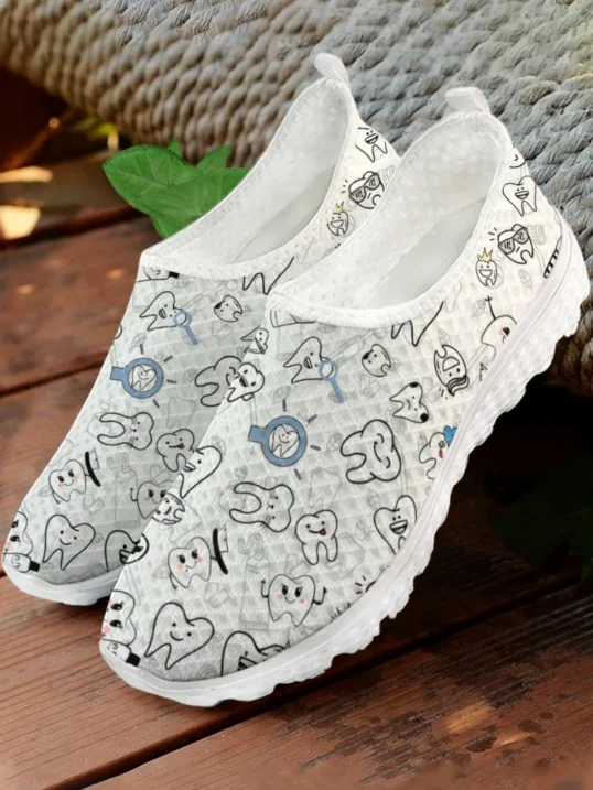 Белые кроссовки с принтом в ви – обзор и цена Women Shoes Tennis