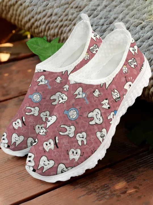 Белые кроссовки с принтом в ви – обзор и цена Women Shoes Tennis