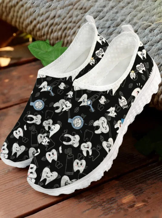 Белые кроссовки с принтом в ви – обзор и цена Women Shoes Tennis